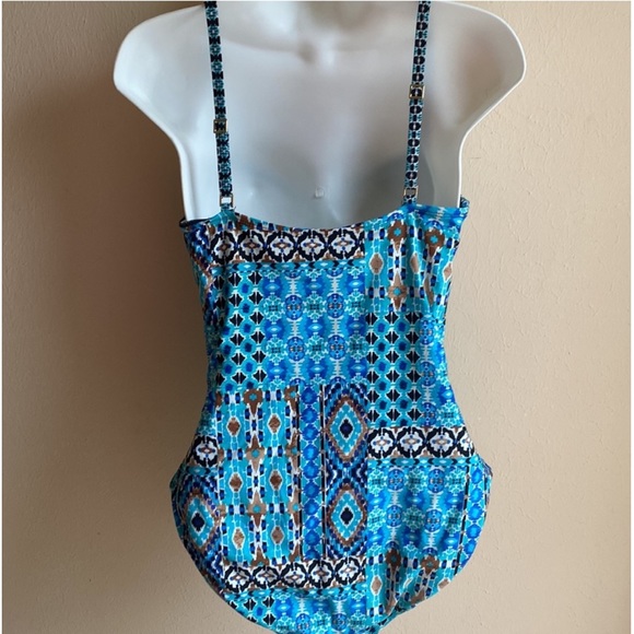 La Blanca One Piece Swimsuit 10 Patchwork Moroccan Tile Pattern - Picture 5 of 6